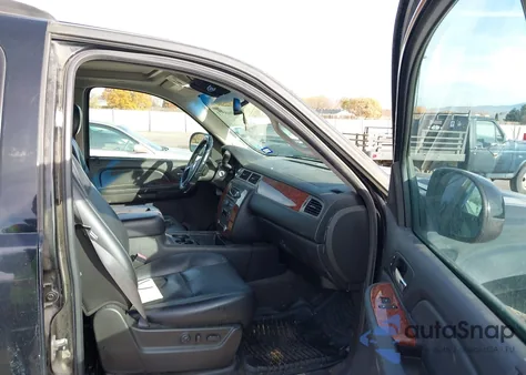 2007 Chevrolet Tahoe Lt from USA, damaged, VIN 1GNFK13097R225634